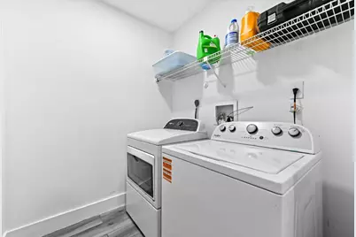 1390 Summit Run Circle, West Palm Beach, FL 33415 - Photo 20