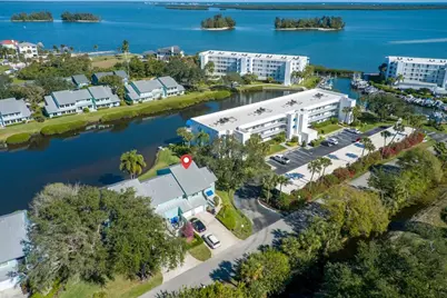6206 S River Run Drive, Sebastian, FL 32958 - Photo 1