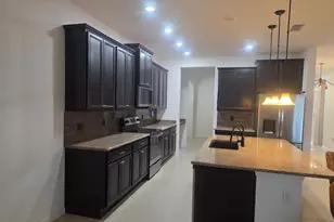 356 Bella Cortina Dr, Poinciana, FL 34759 - Photo 2