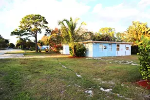 5035 SE Horizon Ave, Stuart, FL 34997 - Photo 4
