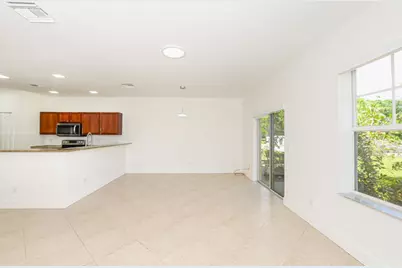 2626 Creekside Drive, Fort Pierce, FL 34981 - Photo 12