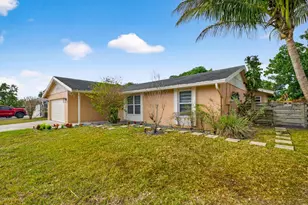 849 Camellia Dr, Royal Palm Beach, FL 33411 - Photo 12