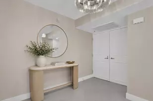 5510 N Ocean Dr, Singer Island, FL 33404 - Photo 2