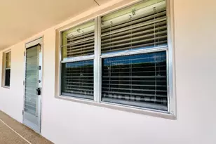 97 Sussex E, West Palm Beach, FL 33417 - Photo 10