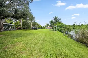 6400 Carambola Cir, West Palm Beach, FL 33406 - Photo 6