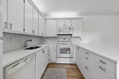 310 3rd Court, Palm Beach Gardens, FL 33410 - Photo 6