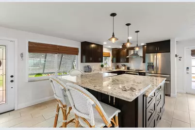 1521 Venus Avenue, Jupiter, FL 33469 - Photo 4