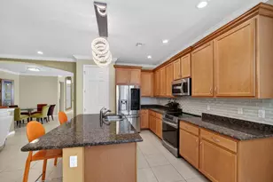 12146 SW Bennington Cir, Port Saint Lucie, FL 34987 - Photo 10