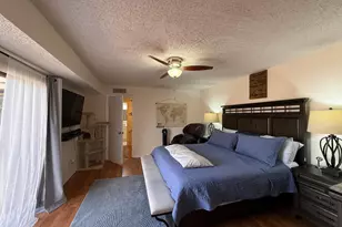 1021 Springdale Cir, Palm Springs, FL 33461 - Photo 12