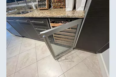 550 Okeechobee Boulevard #1609, West Palm Beach, FL 33401 - Photo 6