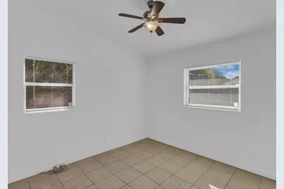 703 5th Place SW, Vero Beach, FL 32962 - Photo 16