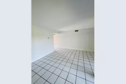 1021 Adams Avenue #1021f, Homestead, FL 33034 - Photo 6