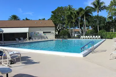 3345 Lucerne Park Drive, Greenacres, FL 33467 - Photo 28