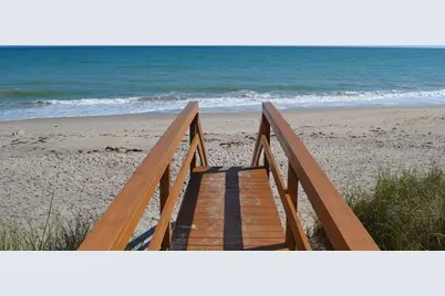 1901 Indian River Boulevard #201, Vero Beach, FL 32960 - Photo 26