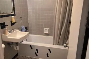 1060 W 26th Ct, Riviera Beach, FL 33404 - Photo 14