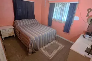 1060 W 26th Ct, Riviera Beach, FL 33404 - Photo 16