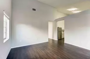 4685 N Haverhill Rd, West Palm Beach, FL 33417 - Photo 12