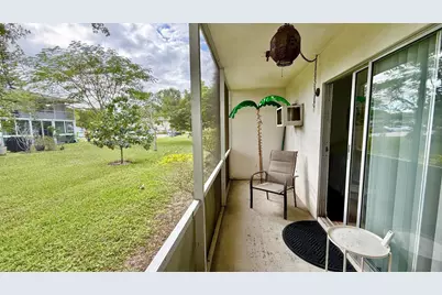 8 Ventnor A, Deerfield Beach, FL 33442 - Photo 24