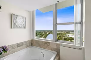 2641 N Flamingo Rd, Sunrise, FL 33323 - Photo 14