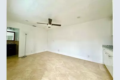 361 NE 55th Street #2, Oakland Park, FL 33334 - Photo 6