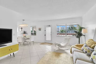 2043 Cornwall C #2043, Boca Raton, FL 33434 - Photo 1