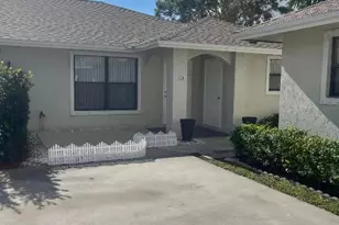 1450 Hawthorne Pl, Wellington, FL 33414 - Photo 2