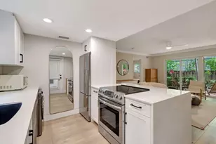 49 SE 7th Ave, Delray Beach, FL 33445 - Photo 8