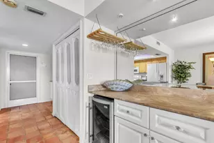 1025 Sugar Sands Blvd, Palm Beach Shores, FL 33404 - Photo 10