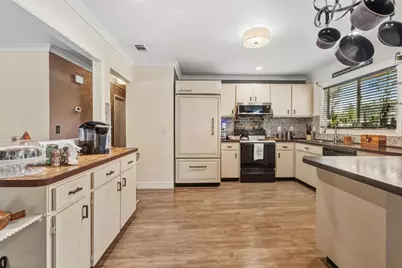 749 SW Watson Place, Port Saint Lucie, FL 34953 - Photo 12