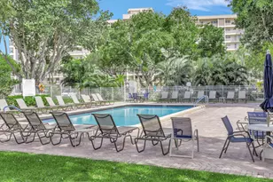 3960 Oaks Clubhouse Dr, Pompano Beach, FL 33069 - Photo 44