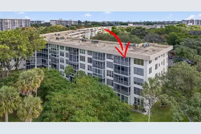 3960 Oaks Clubhouse Drive #512, Pompano Beach, FL 33069 - Photo 4