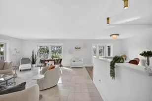 129 S Golfview Rd, Lake Worth Beach, FL 33460 - Photo 8