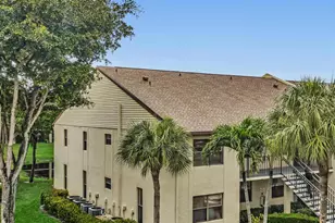 3529 Englewood Dr, Lake Worth, FL 33467 - Photo 2