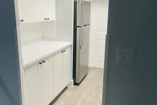 1500 Crescent Cir, Lake Park, FL 33403 - Photo 2