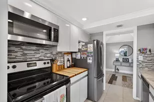 5510 N Ocean Dr, Singer Island, FL 33404 - Photo 8