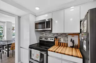 5510 N Ocean Dr, Singer Island, FL 33404 - Photo 6