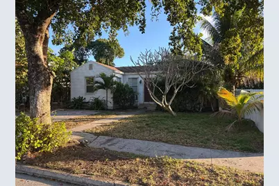 926 NW Upland Road, West Palm Beach, FL 33401 - Photo 1