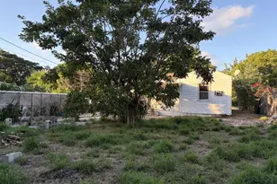 926 NW Upland Rd, West Palm Beach, FL 33401 - Photo 2