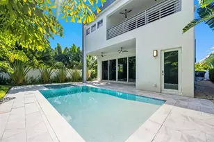 827 N Lake Ave, Delray Beach, FL 33483 - Photo 14