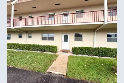 116 Oxford 400, West Palm Beach, FL 33417 - Photo 2