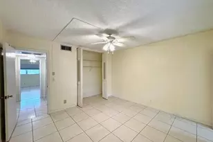 116 Oxford 400, West Palm Beach, FL 33417 - Photo 20