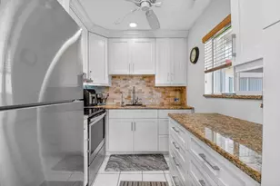 3320 Lake Osborne Dr, Lake Worth Beach, FL 33461 - Photo 8