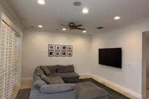 7942 Parsons Pine Dr, Boynton Beach, FL 33437 - Photo 10