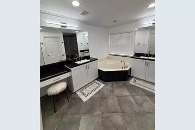 7942 Parsons Pine Drive, Boynton Beach, FL 33437 - Photo 12