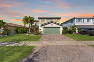 1939 SW Jamesport Dr, Port Saint Lucie, FL 34953 - Photo 2