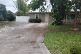 6223 Allen St, Jupiter, FL 33458 - Photo 2