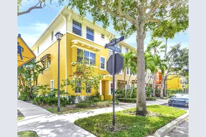 883 Millbrae Court #1, West Palm Beach, FL 33401 - Photo 2