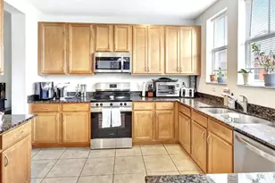 883 Millbrae Ct, West Palm Beach, FL 33401 - Photo 16