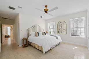 117 Via Vizcaya, Palm Beach, FL 33480 - Photo 12