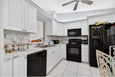 6292 Kings Gate Circle, Delray Beach, FL 33484 - Photo 12